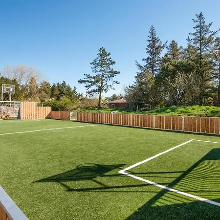 בית נופש 4 Bedroom In Romo